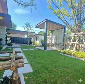 luxury villa in phuket